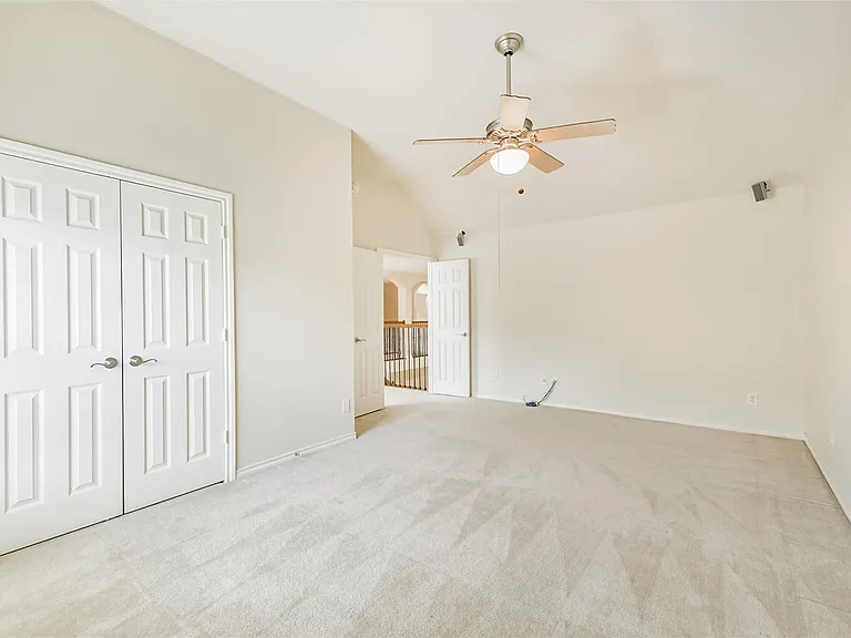 11918 Mariposa Canyon Dr — Photo 45