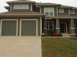 22116 W 69th Ter, Shawnee, KS 66226