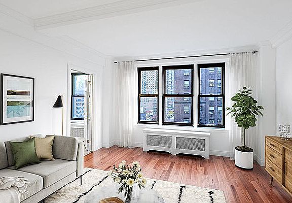 4th image of 405 E 54th St #12D