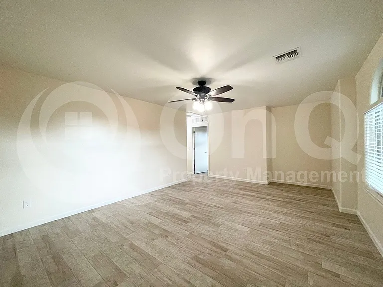 2006 W Thunder Pointe Dr — Photo 11