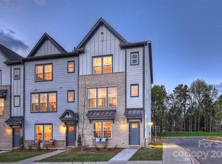 15020 Bayou Dr, Charlotte, NC 28277