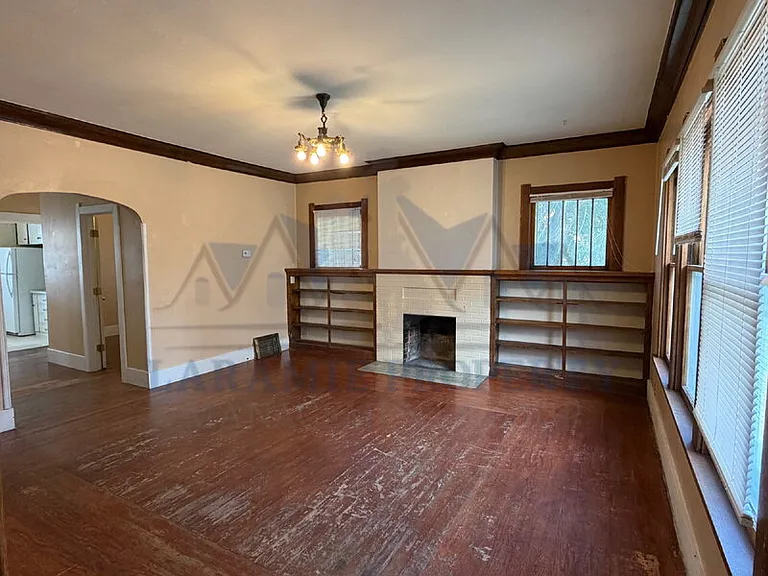 1526 Grand Ave #2 — Photo 6