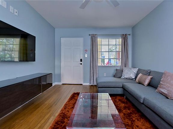 4th image of 2207 S Carolina Ave Unit 11