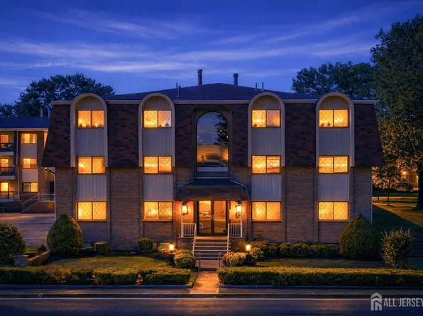 1190 W Saint Georges Ave APT C43, Linden, NJ 07036