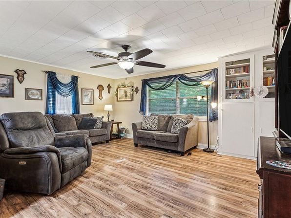 19453 Potts Rd, Kentwood, LA 70444