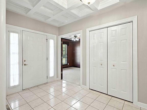 5th image of 5175 Charter Oaks Dr
