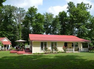 20496 Fultz Rd, Fayetteville, AR 72703