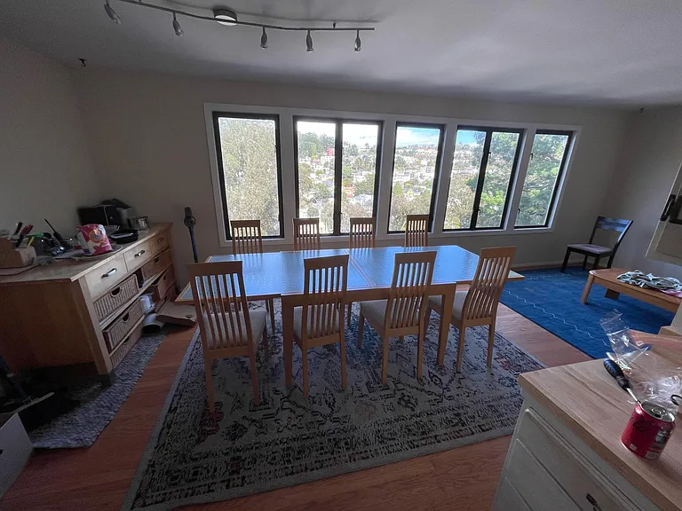 68 Martha Ave — Photo 6