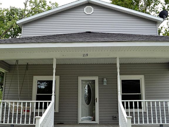 2nd image of 119 E Church St