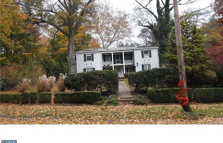 1st image of 28 Hilvista Blvd