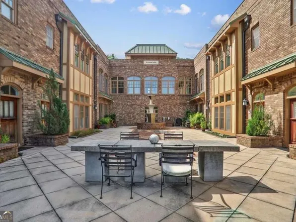 1860 Gordon Mnr NE #110, Atlanta, GA 30307