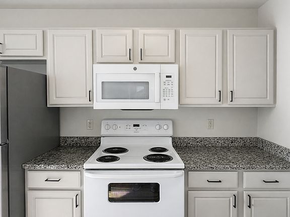 5th image of 3707 Silver Ore Ln