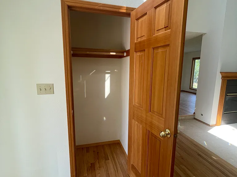 1055 Indian Creek Rd — Photo 15