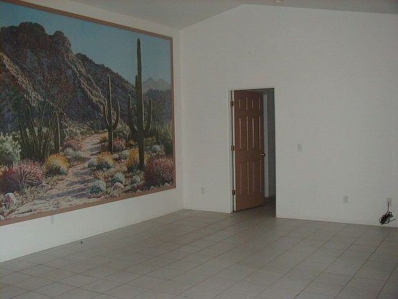 4th image of 2440 E Calle Bacardi