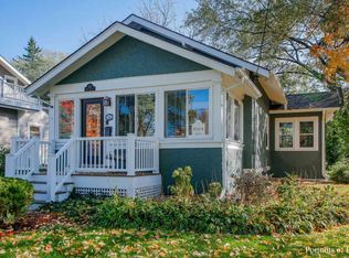313 Hill Ave, Glen Ellyn, IL 60137
