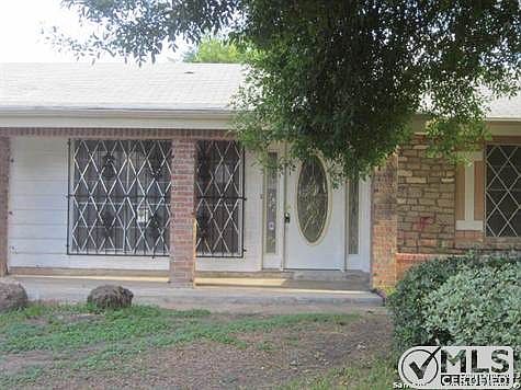 1st image of 5519 Aspen Valley St