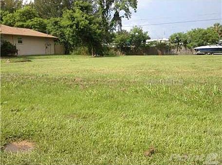 3rd image of 8611 44th Avenue Dr W