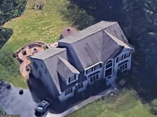 217 Deerwood Dr, Franklinville, NJ 08322