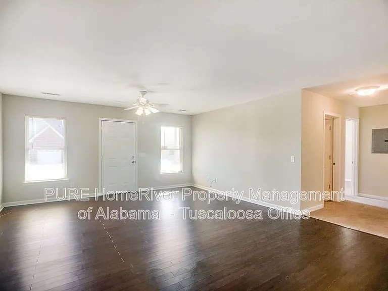 2200 Harrison St — Photo 4