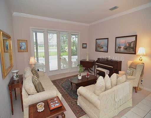 2nd image of 1777 Carillon Park Dr
