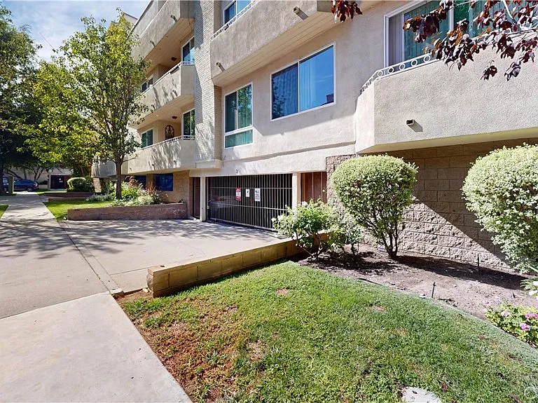 14569 Benefit St #102 — Photo 2