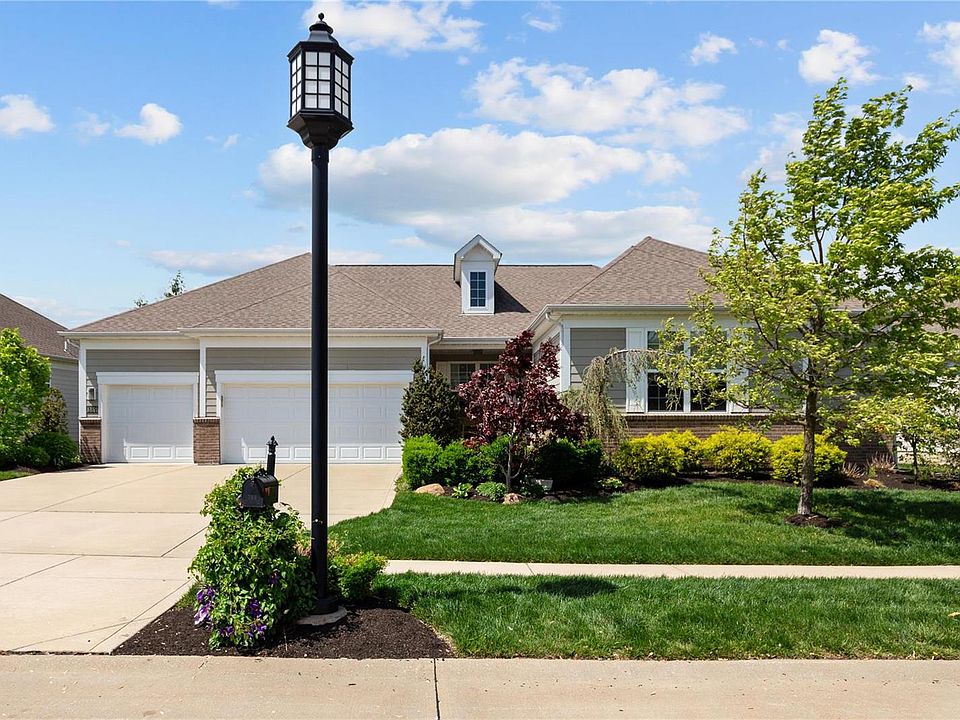 389 Oak Stand Path, Chesterfield, MO 63005 Zillow