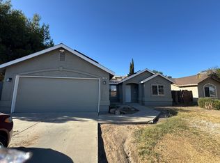 1298 W Cortner St, Hanford, CA 93230