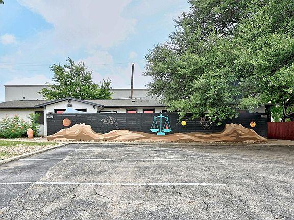 2nd image of 4802 W Wind Trl APT 103
