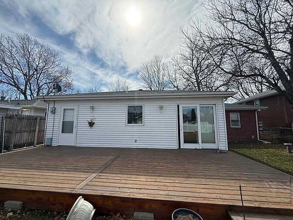 4th image of 1307 BURLINGTON BLVD