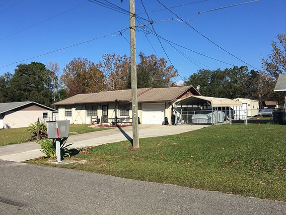 4th image of 2685 NE 43rd Pl