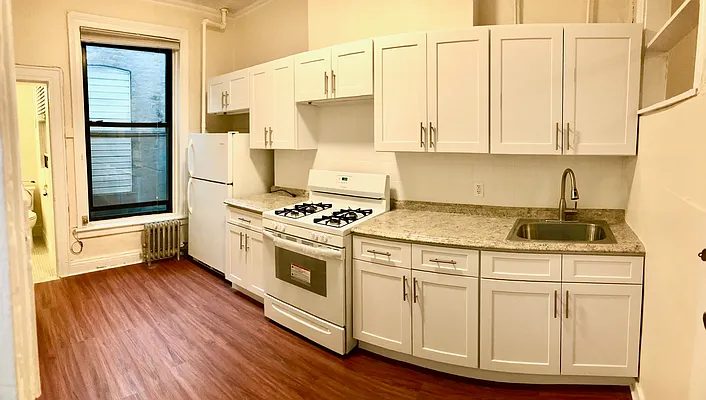 Rented by Boerum Hill Realty | media 36