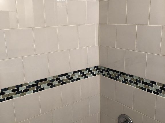 2nd image of 319 S Orange Ave #2