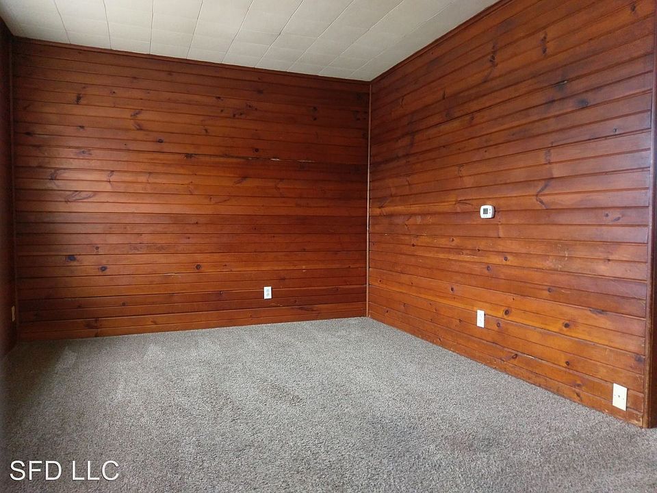 2nd image of 3722 37th St APT 9