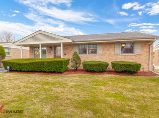 10016 Mulberry Ave, Oak Lawn, IL 60453