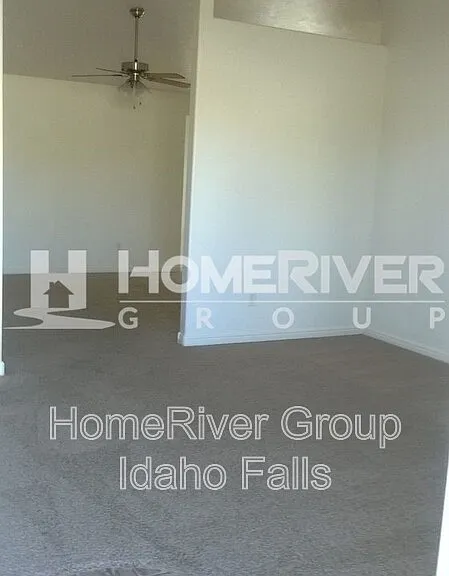 243 Bridger Dr — Photo 9