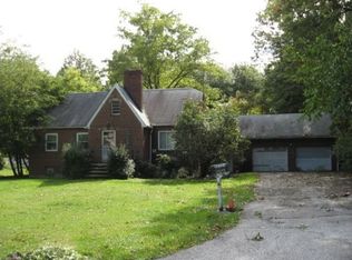 28324 Evergreen Ave, Willoughby Hills, OH 44092