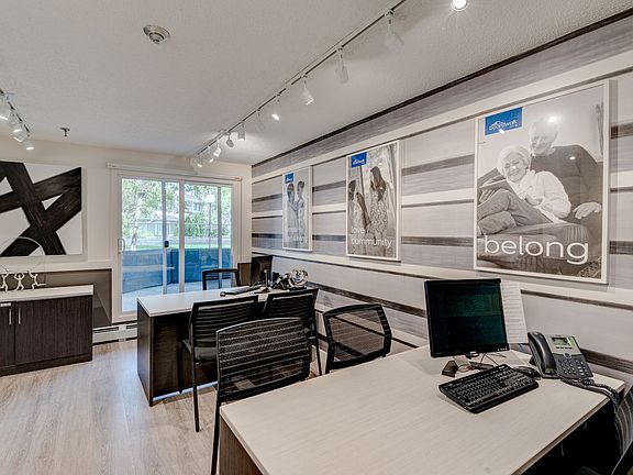 2nd image of 433 Pinestream Pl NE #398268