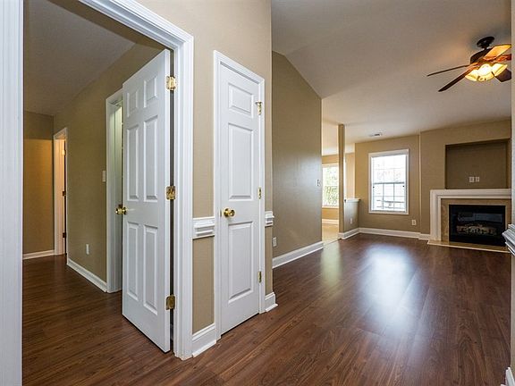 5th image of 12015 Redspire Dr