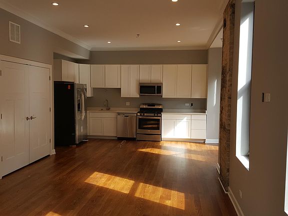 4th image of 662 W Buckingham Pl #Ch-1