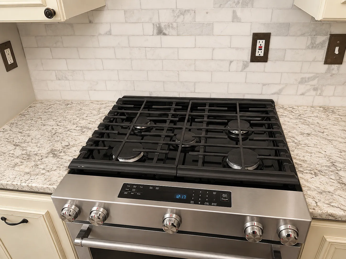 2 bed, 1299 sqft, $2,800 — Photo 4
