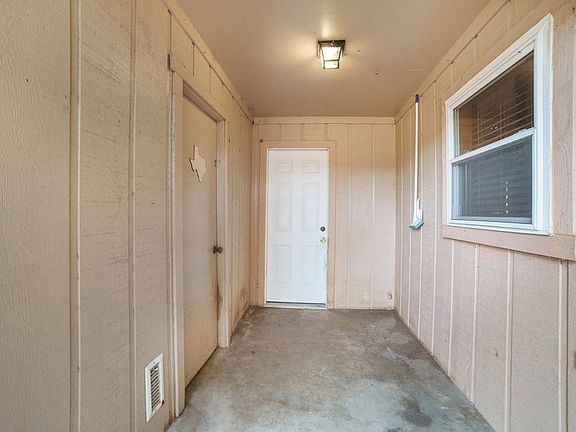 2nd image of 1608 San Antone Ln
