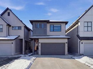 324 S Copperhead Way SE, Calgary, AB T2Z 5H2