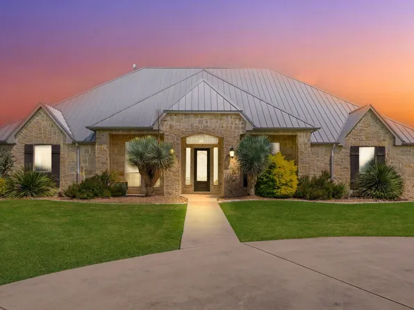 209 Haciendas Dr, Weatherford, TX 76087