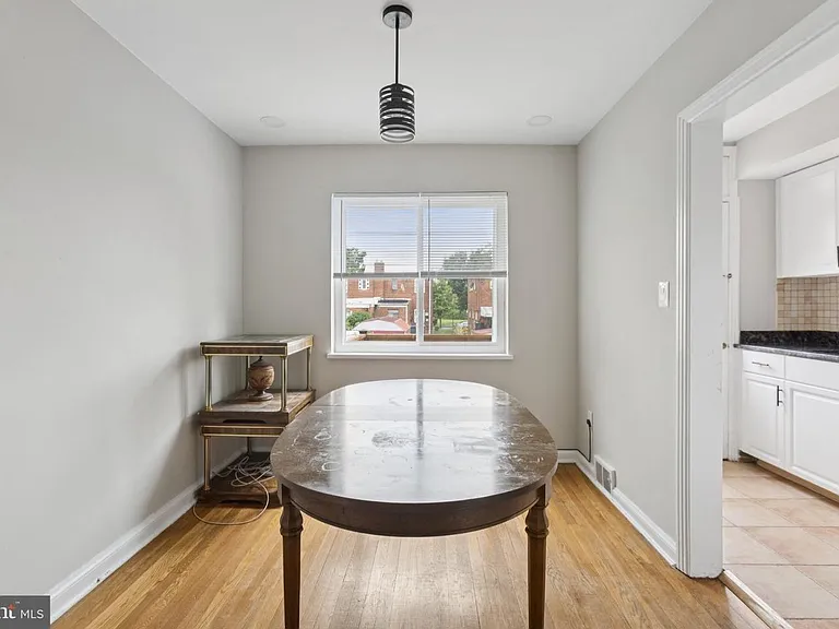 128 33rd St NE — Photo 27
