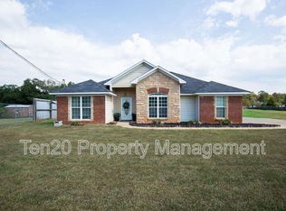 10 Ihagee Creek Dr, Fort Mitchell, AL 36856