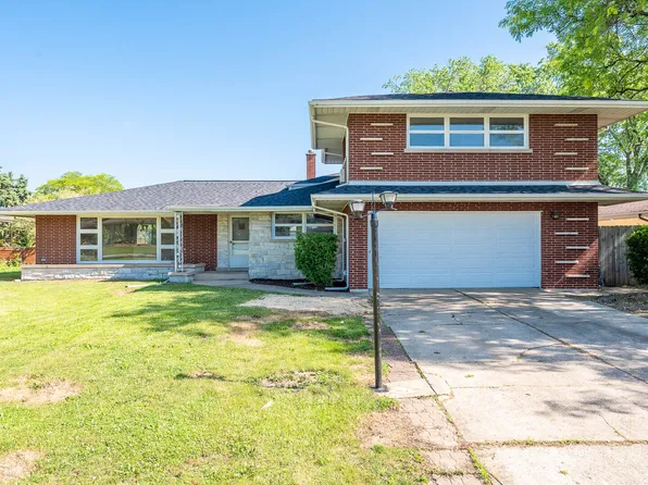 6052 W 128th St, Palos Heights, IL 60463