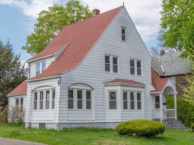 36 White St, Westfield, MA, 01085
