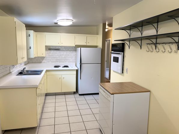 324 G St APT 2