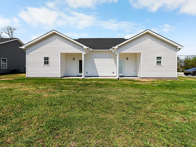 1003 Oak St #A — Photo 25