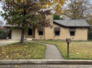 1024 Lydick Ln, River Oaks, TX 76114